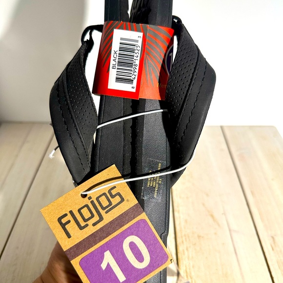Men’s Flojos Classic Black Sandals/ flip flops SZ 10 NWTS - Picture 2 of 6